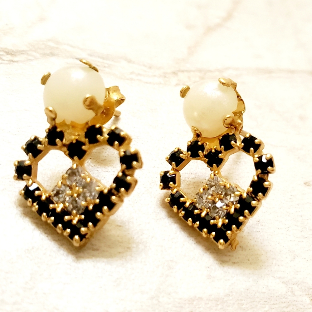 Pairof petite Black Onyx with Faux Diamonds and Pearl Earrings - Fashion Jewelry